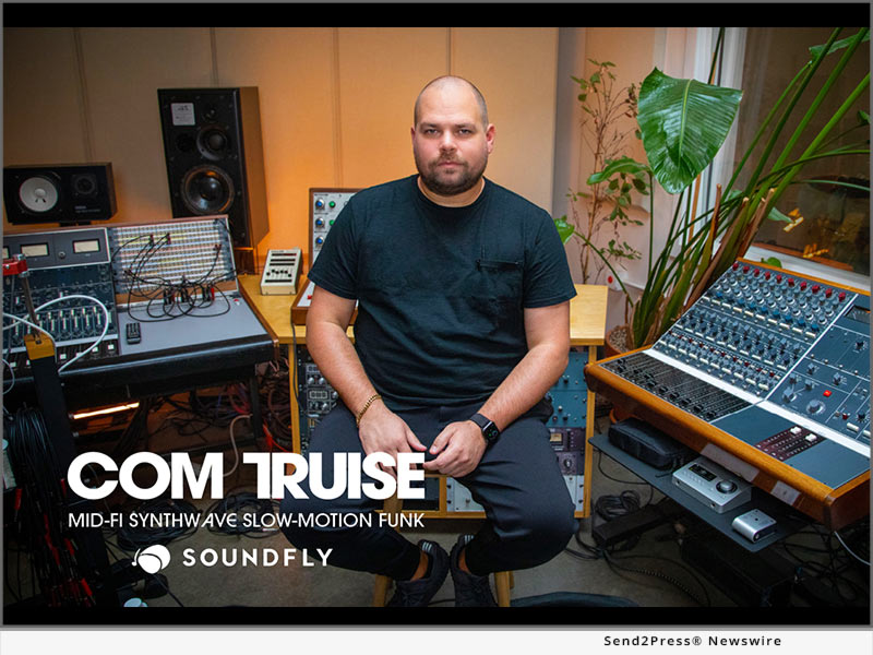 Electronic Music Icon Com Truise